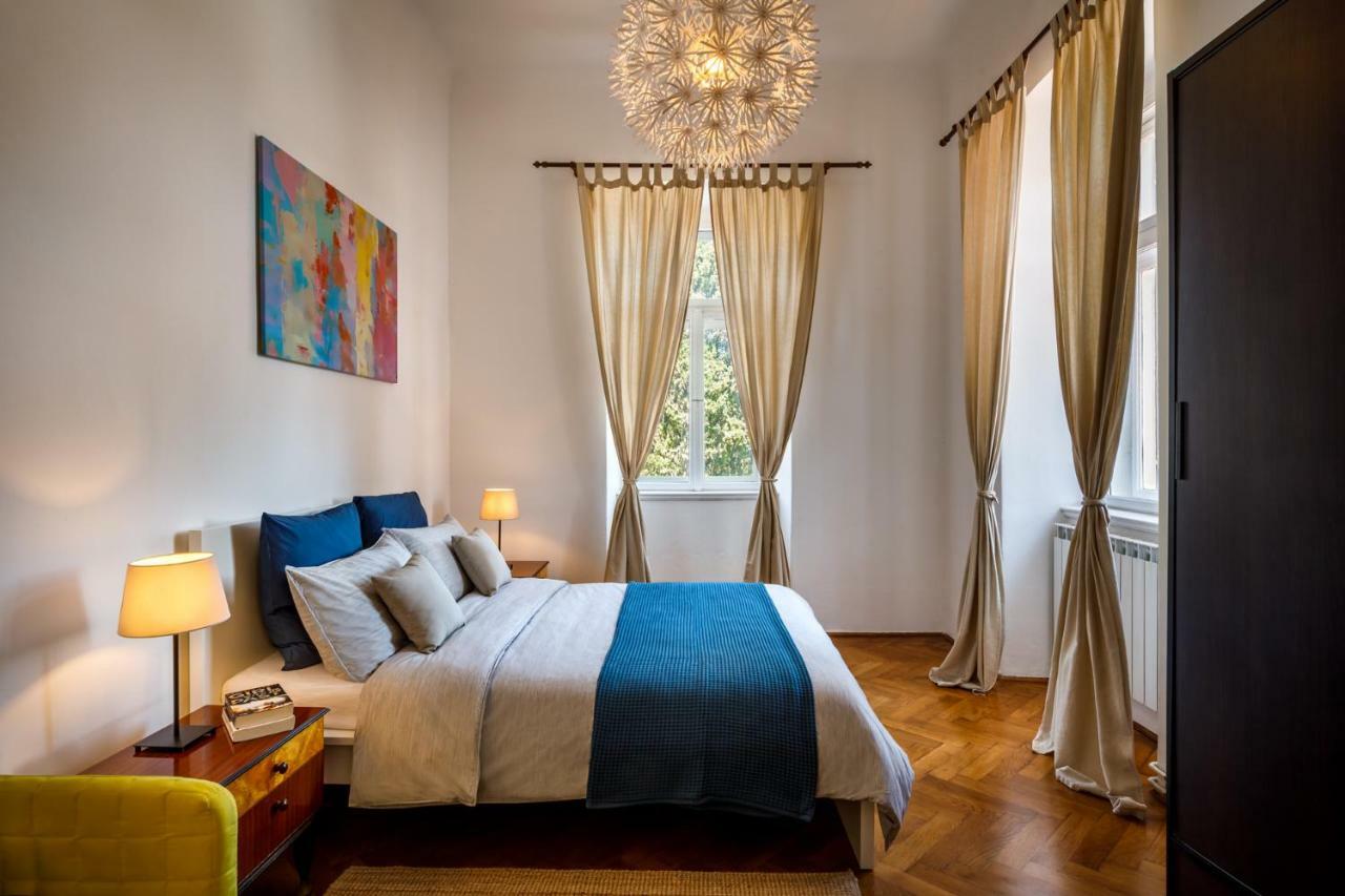 Amphitheatre Premium Apartment With Seaview Pula Exterior foto